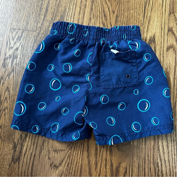 Boy’s swim trunks, size 6-12M - Picture 5 of 7